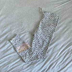 Sarah’s Day x White Fox white speckle leggings
